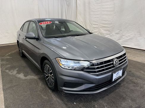 Used 2019 Volkswagen Jetta SE image 8