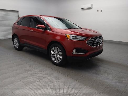 Used 2022 Ford Edge Titanium image 13