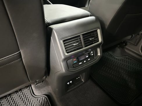 New 2026 Volkswagen Atlas SE image 36