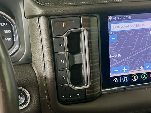 Used 2021 GMC Yukon XL Denali w/ Advanced Technology Package image 25