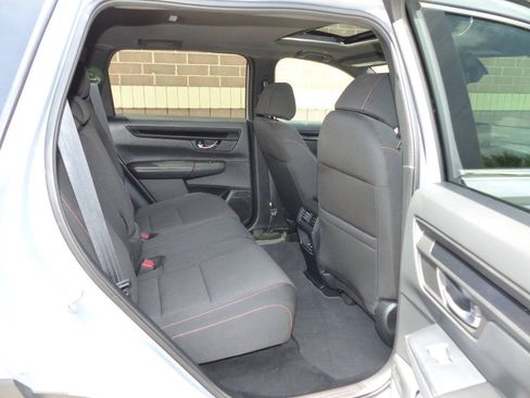 Used 2025 Honda CR-V Sport image 35