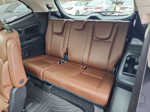 Used 2020 Subaru Ascent Touring w/ Popular Package #2A image 12