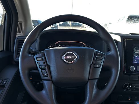 Used 2024 Nissan Frontier S w/ Technology Package image 18