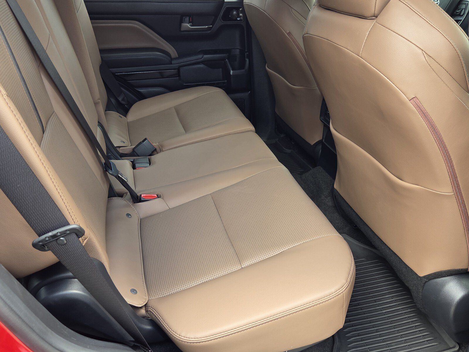 Certified 2025 Toyota 4Runner Limited AWD/4WD image 10