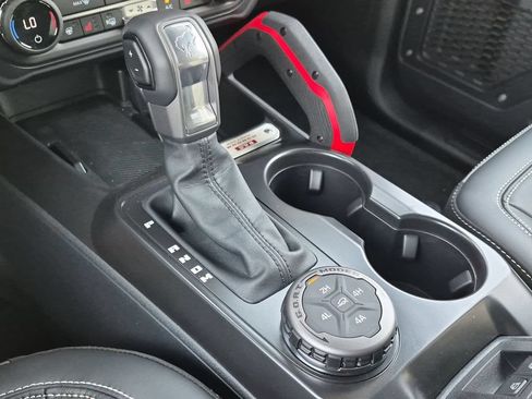 New 2026 Ford Bronco Outer Banks AWD/4WD image 12