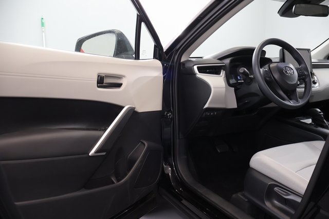 New 2026 Toyota Corolla Cross L FWD image 8