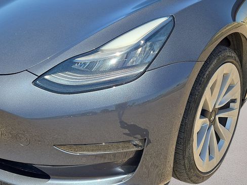 Used 2021 Tesla Model 3 Long Range AWD/4WD image 9