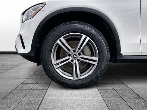 Certified 2022 Mercedes-Benz GLC 300 4MATIC image 4