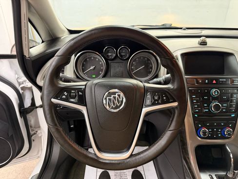 Used 2015 Buick Verano Convenience FWD image 17
