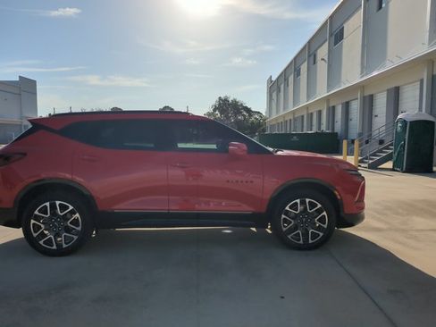 Used 2024 Chevrolet Blazer RS w/ Enhanced Convenience Package FWD image 4
