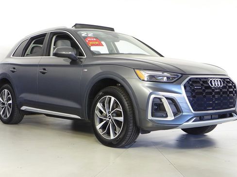 Used 2022 Audi Q5 2.0T Premium Plus w/ Premium Plus Package image 4