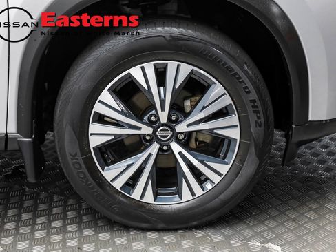 Used 2021 Nissan Rogue SV image 53