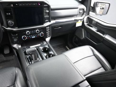 Used 2024 Ford F150 Lariat w/ Equipment Group 502A High AWD/4WD image 16
