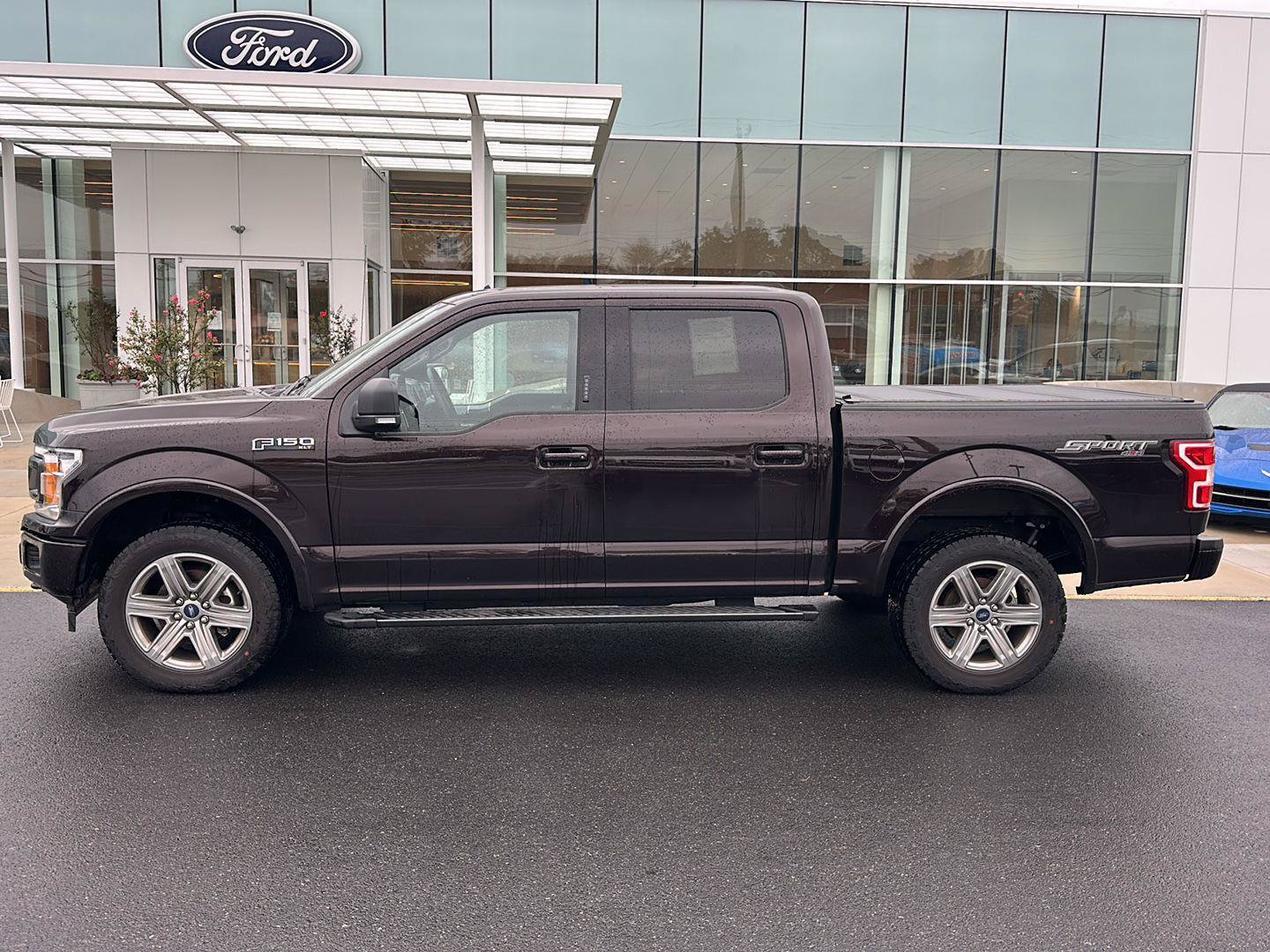 Certified 2018 Ford F150 XLT w/ Equipment Group 302A Luxury AWD/4WD image 8