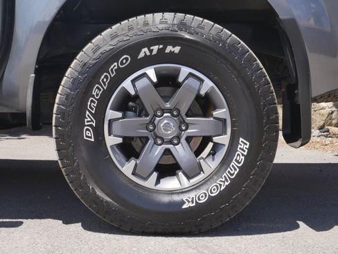 Used 2020 Nissan Frontier PRO-4X w/ Pro-4x Utility Package AWD/4WD image 14