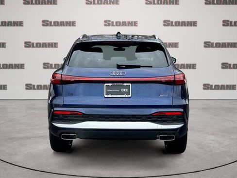 Certified 2025 Audi Q5 Premium w/ Convenience Package image 4