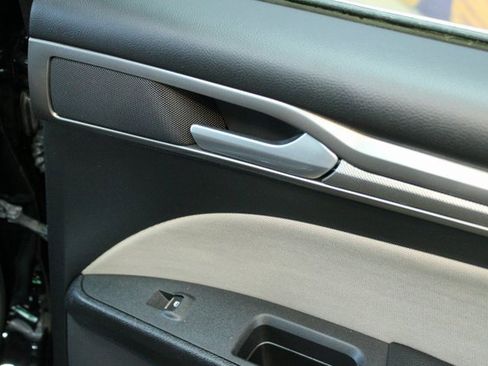 Used 2017 Ford Fusion S image 13