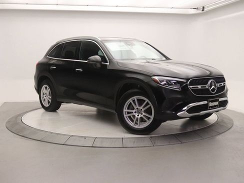New 2026 Mercedes-Benz GLC 300 image 16