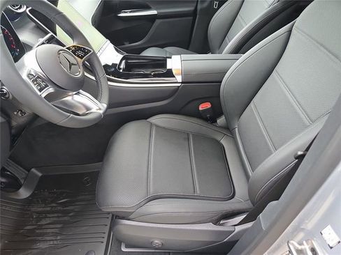 New 2026 Mercedes-Benz GLC 300 4MATIC image 24