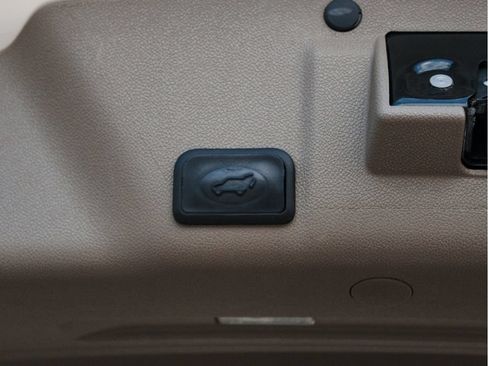 Used 2014 GMC Acadia Denali FWD image 28