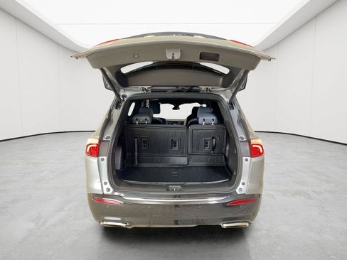 Used 2024 Buick Enclave Essence w/ LPO, Floor Liner Package AWD/4WD image 35