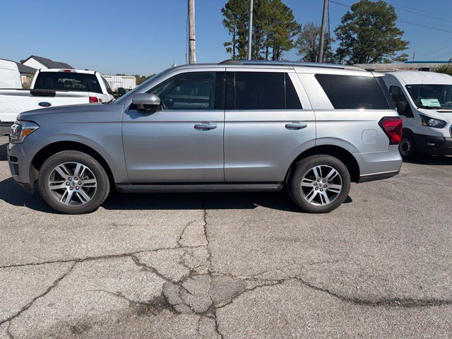 Used 2024 Ford Expedition Limited RWD image 13
