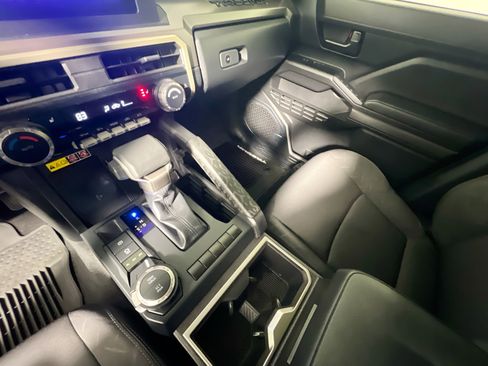 Used 2024 Toyota Tacoma SR5 image 26