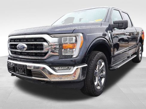 Used 2022 Ford F150 XLT w/ Equipment Group 302A High AWD/4WD image 7