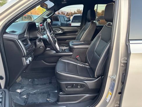 Used 2021 GMC Yukon SLT w/ SLT Luxury Plus Package AWD/4WD image 14