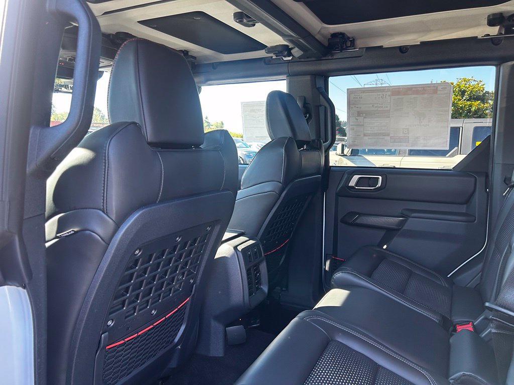 New 2026 Ford Bronco Raptor w/ Interior Carbon Fiber Pack AWD/4WD image 9