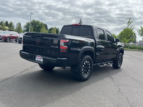 Used 2022 Nissan Frontier PRO-4X w/ Off-Road Protection Package AWD/4WD image 5