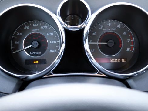 Used 2008 Pontiac Solstice GXP w/ Premium Package RWD image 17