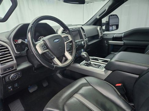 Used 2018 Ford F150 Platinum w/ Technology Package image 10