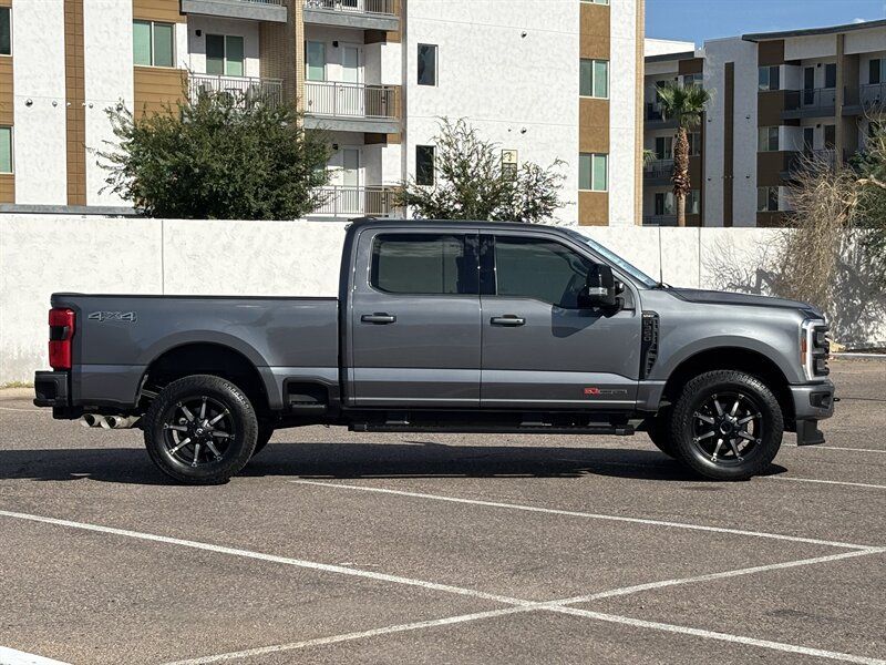 Used 2023 Ford F350 Lariat w/ Lariat Ultimate Package AWD/4WD image 4