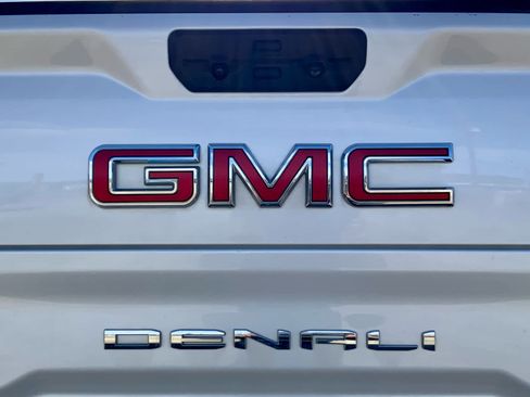 Certified 2024 GMC Sierra 1500 Denali w/ Technology Package image 23