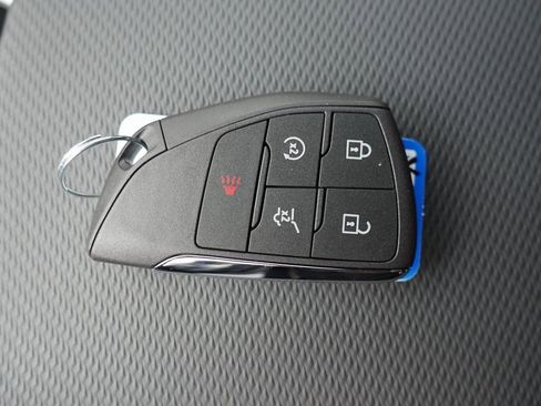 New 2026 Chevrolet Equinox LT w/ Convenience Package II image 13