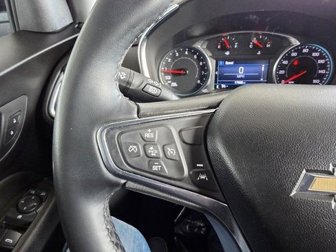 Used 2024 Chevrolet Equinox LT FWD image 18