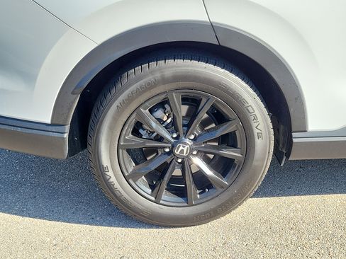 Used 2024 Honda CR-V Sport image 9