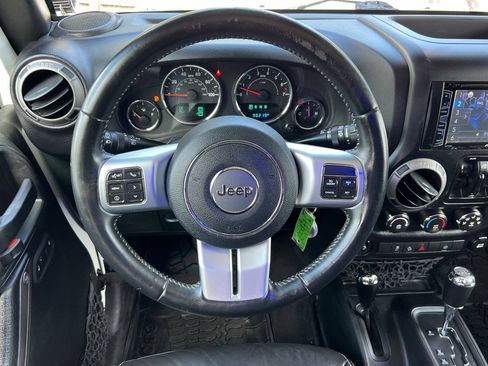 Used 2017 Jeep Wrangler Unlimited Sport AWD/4WD image 14
