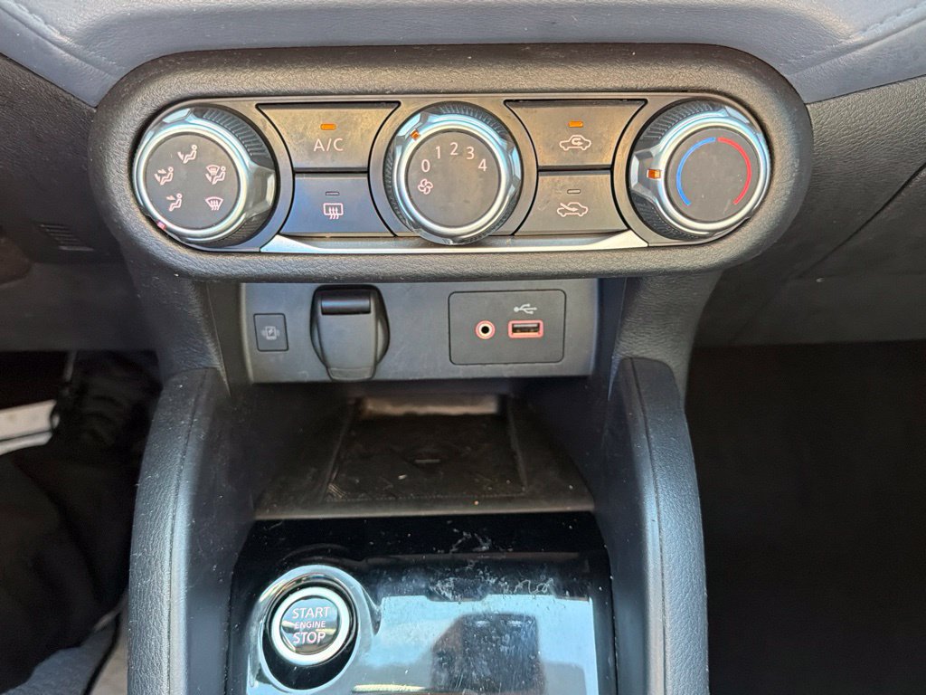 Used 2024 Nissan Versa SV w/ Trunk Package FWD image 30