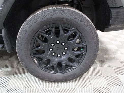 New 2025 GMC Hummer EV 2X image 44