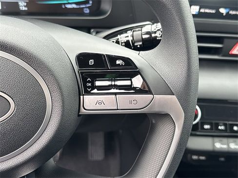 New 2026 Hyundai Elantra Blue image 25