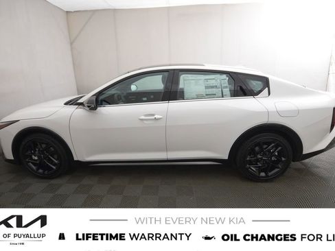 New 2025 Kia K4 GT-Line Turbo image 8