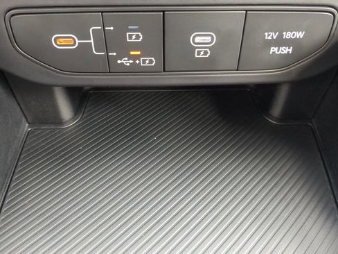 New 2025 Kia K4 LXS image 18