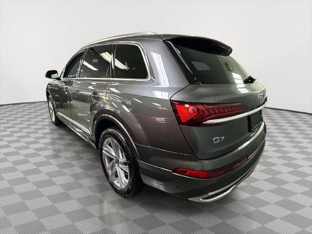 Used 2023 Audi Q7 3.0T Premium w/ Convenience Package AWD/4WD image 4