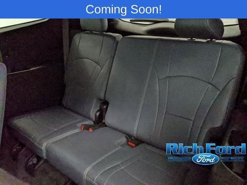 Used 2022 Buick Enclave Essence w/ Experience Buick Package image 24