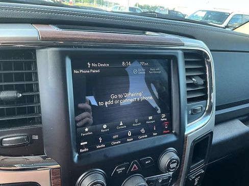 Used 2018 RAM 1500 Laramie w/ Convenience Group AWD/4WD image 23