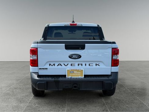 Certified 2025 Ford Maverick XLT FWD image 5