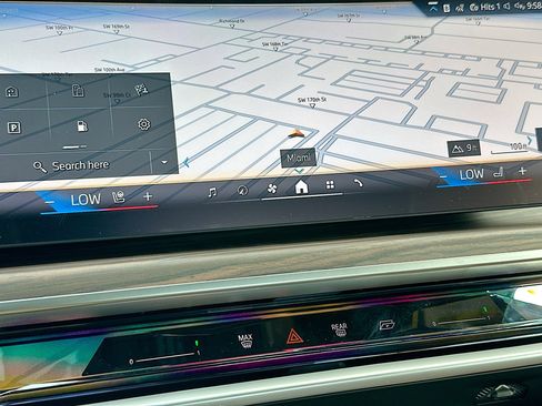 New 2026 BMW 740i w/ Premium Package image 10