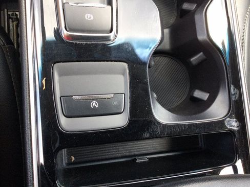 Used 2019 Ford Edge SEL w/ Equipment Group 201A AWD/4WD image 35